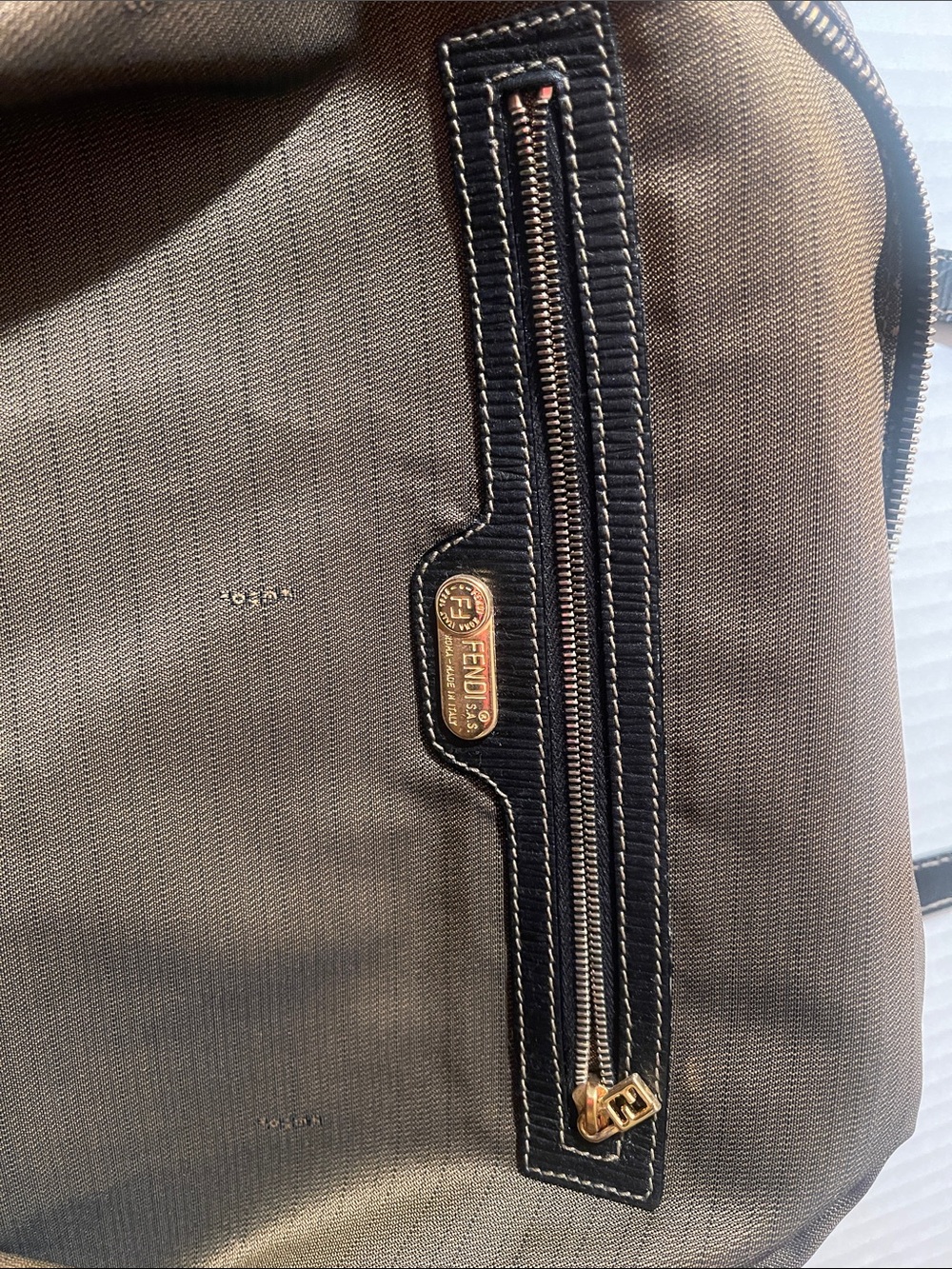 Fendi Brown FF Monogram Travel Tote with Black Trim Very good condition - Picture 10 of 11